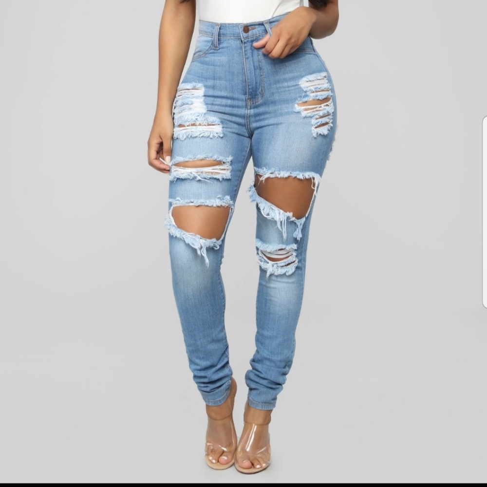 Fashion Nova Play it again skinny jeans